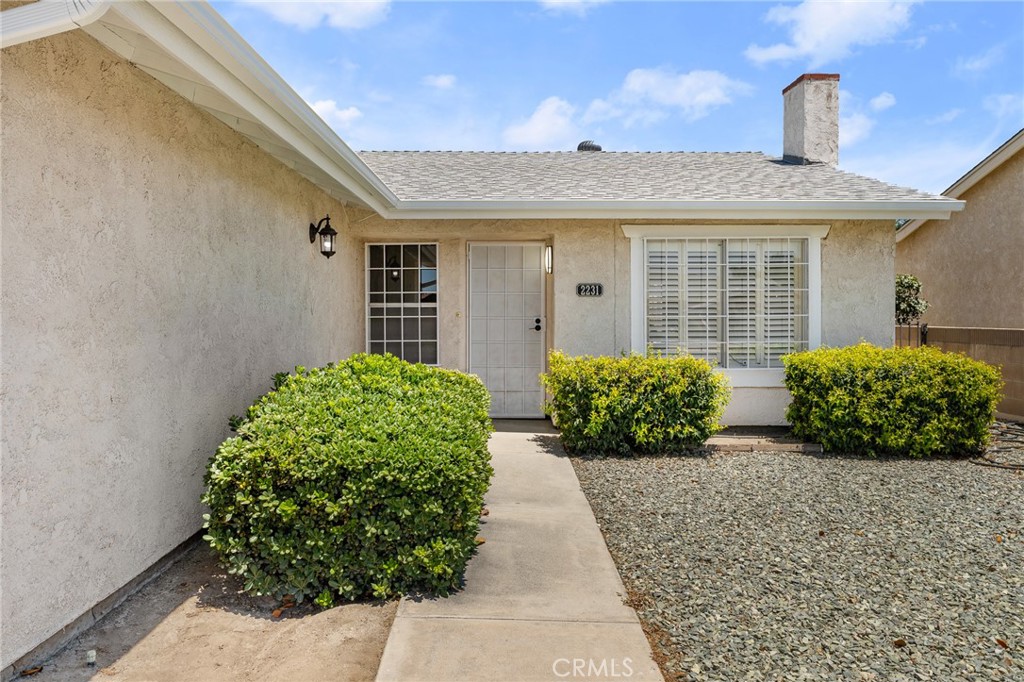 2231 El Rancho Circle