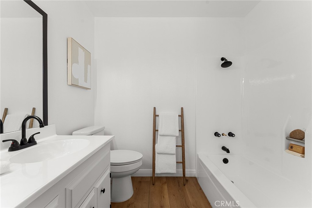 2231 El Rancho Circle