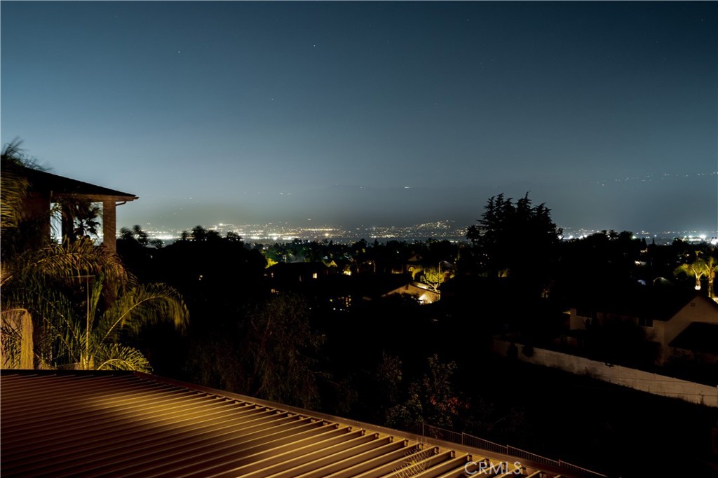 613 E Sunset Drive N