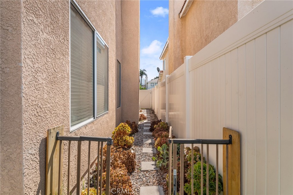 10162 Basalt Lane