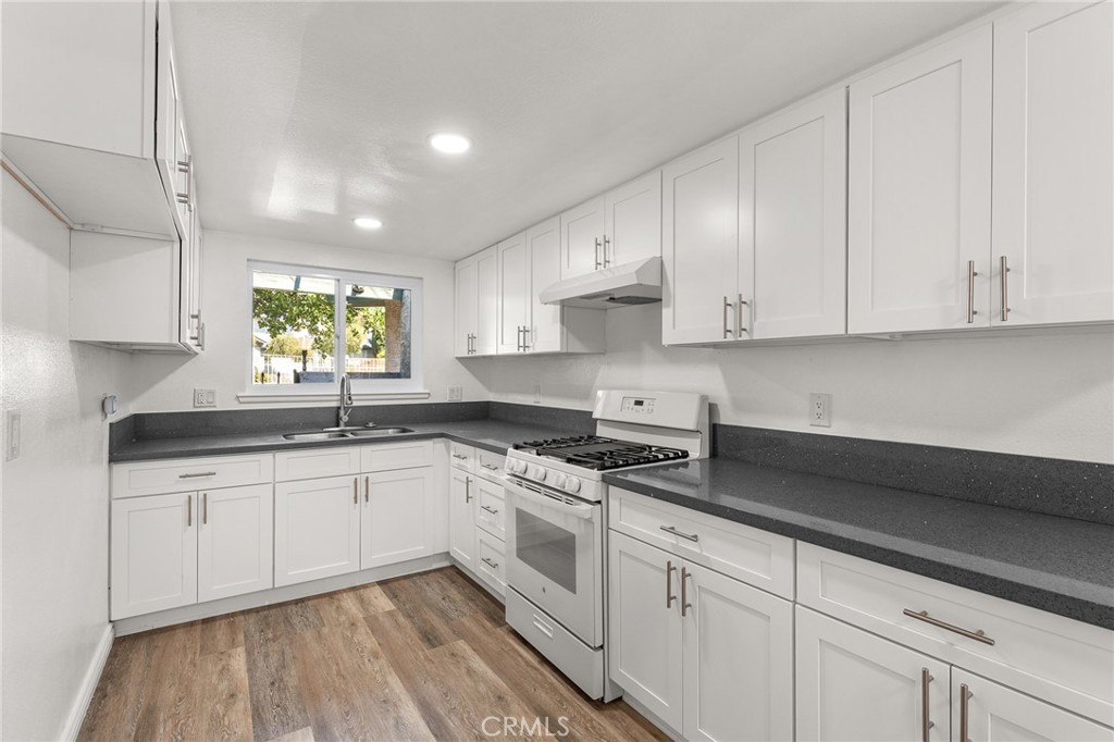 3600 Mountain Avenue 14F