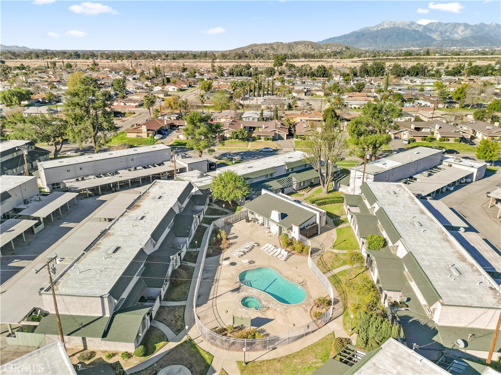 3600 Mountain Avenue 14F