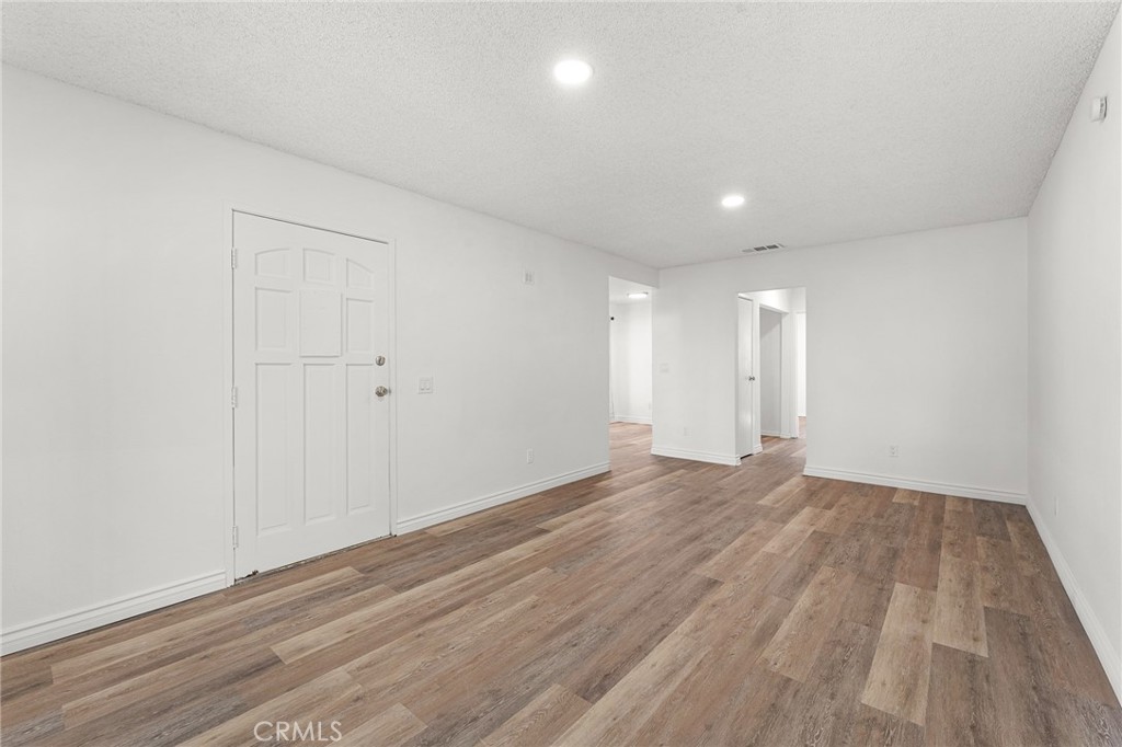 3600 Mountain Avenue 14F