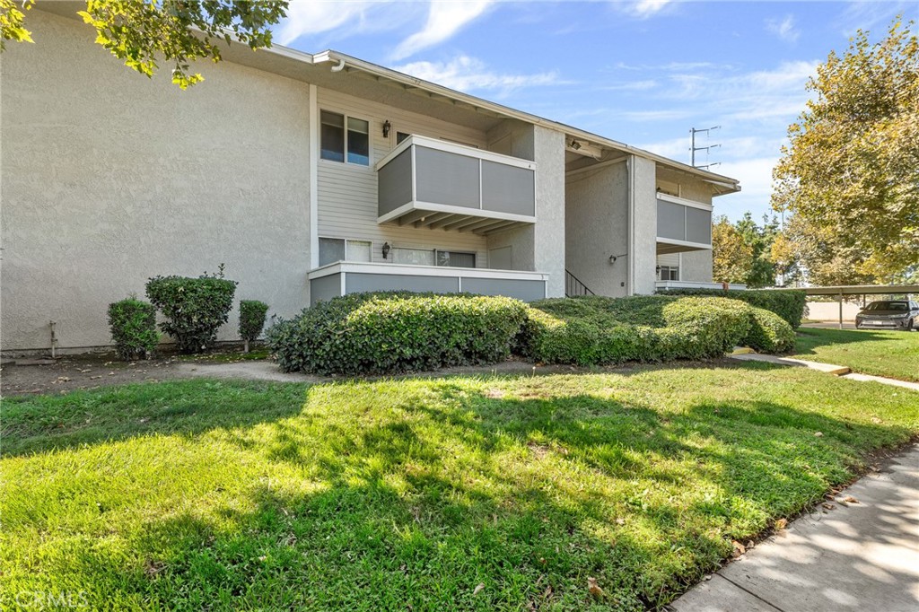 26200 Redlands Boulevard 4