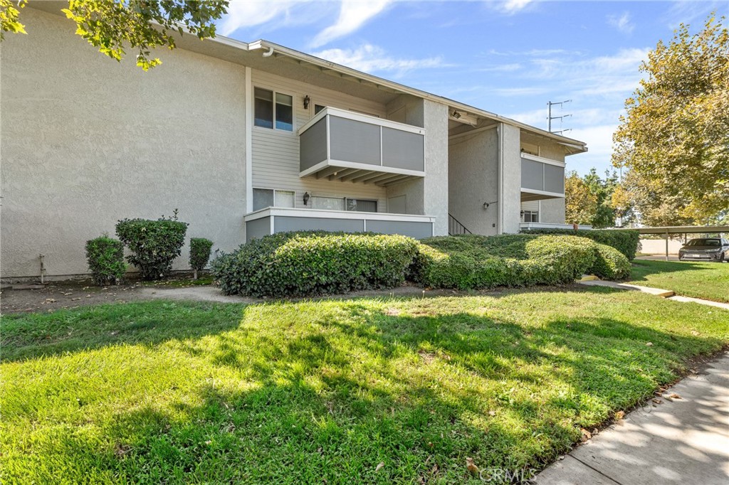 26200 Redlands Boulevard 4