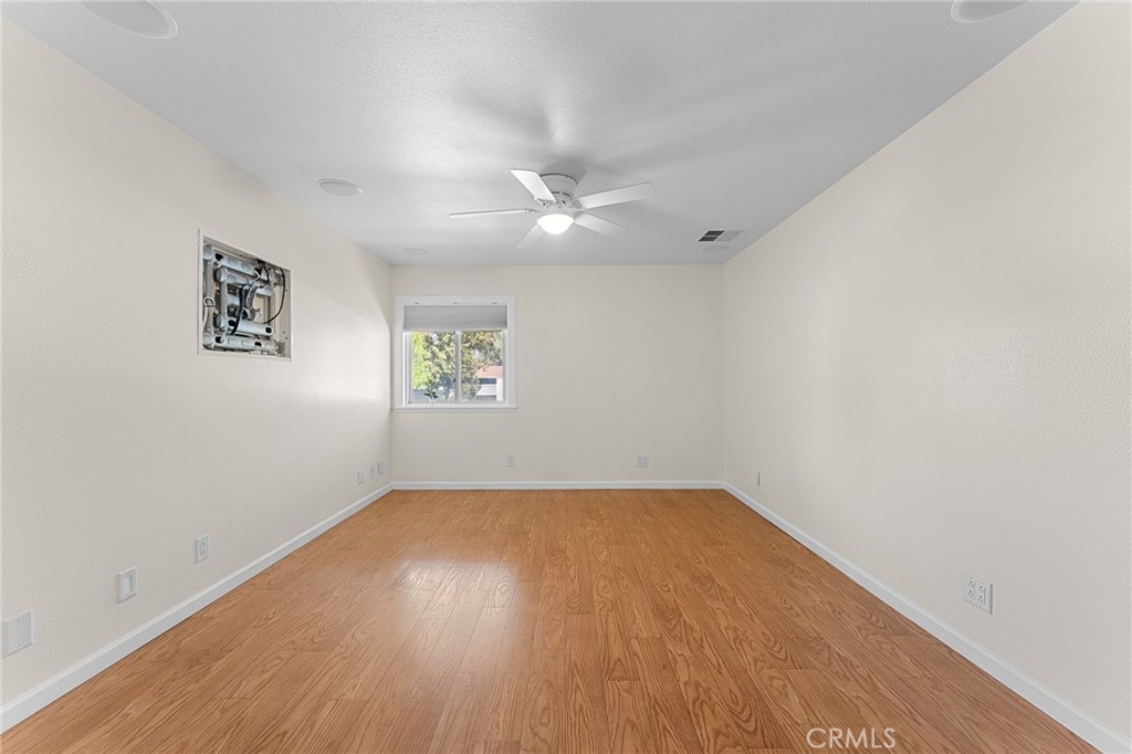 26200 Redlands Boulevard 4