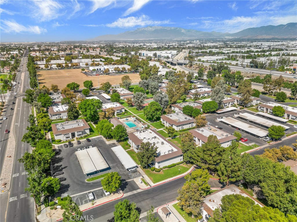 26200 Redlands Boulevard 4