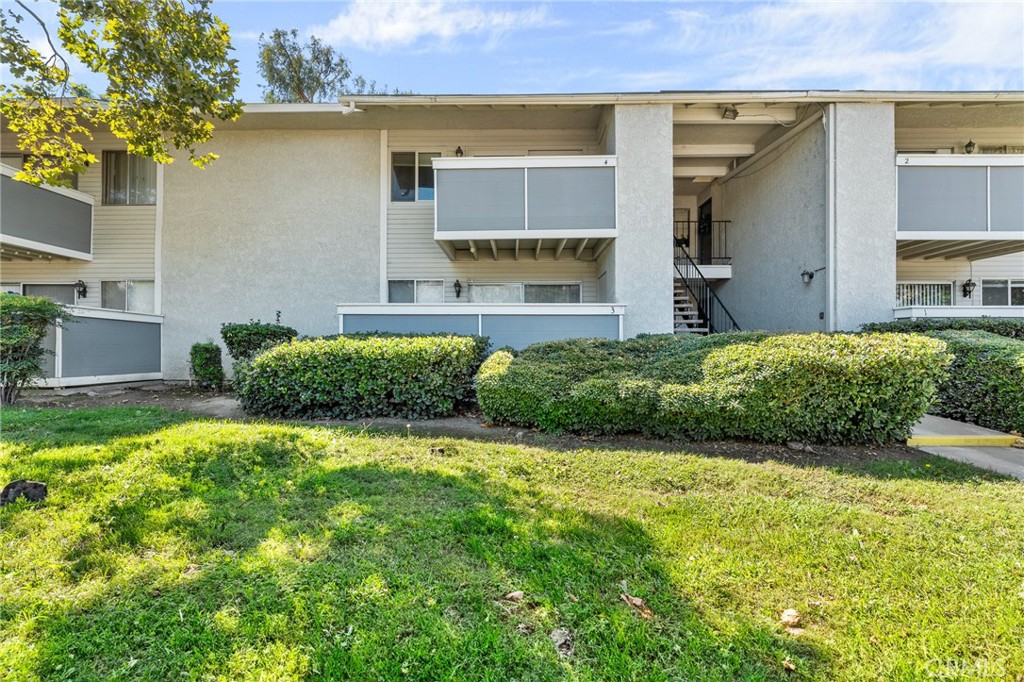 26200 Redlands Boulevard 4