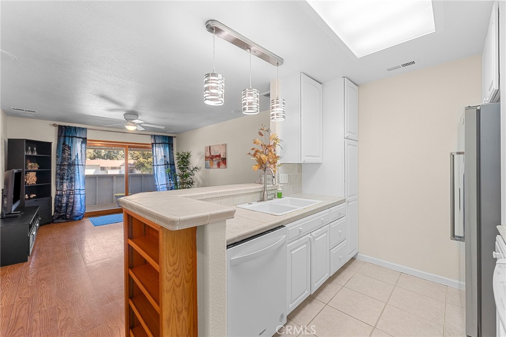 26200 Redlands Boulevard 4