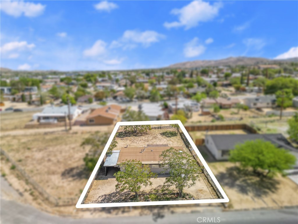 7427 Acoma Trail
