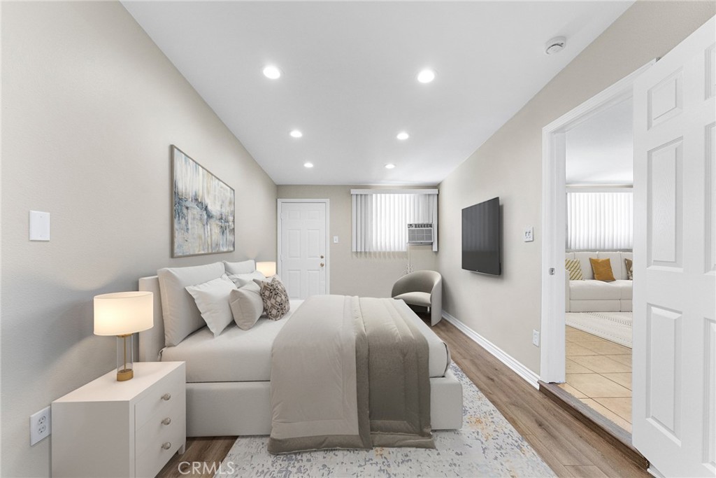 7427 Acoma Trail