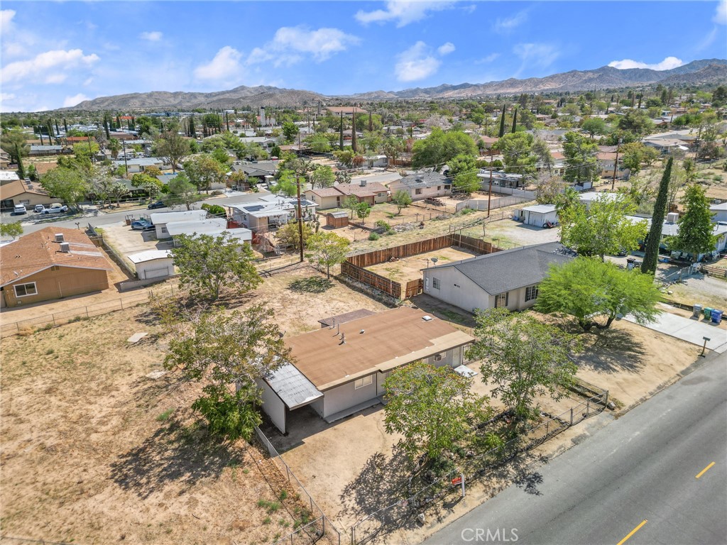 7427 Acoma Trail