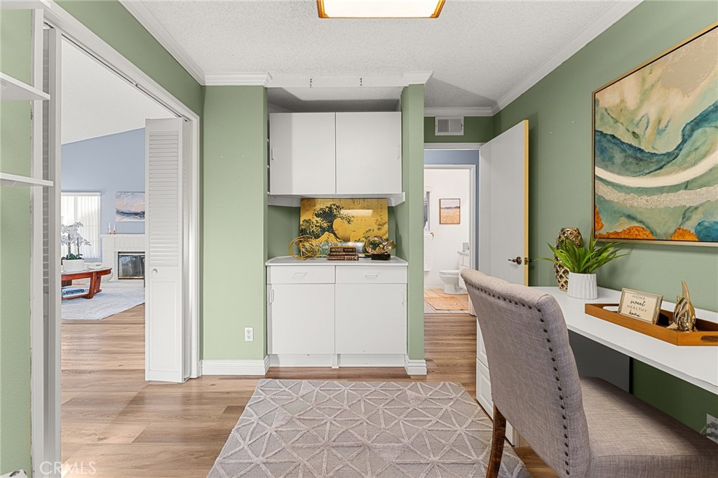 1020 Southern Hills Drive