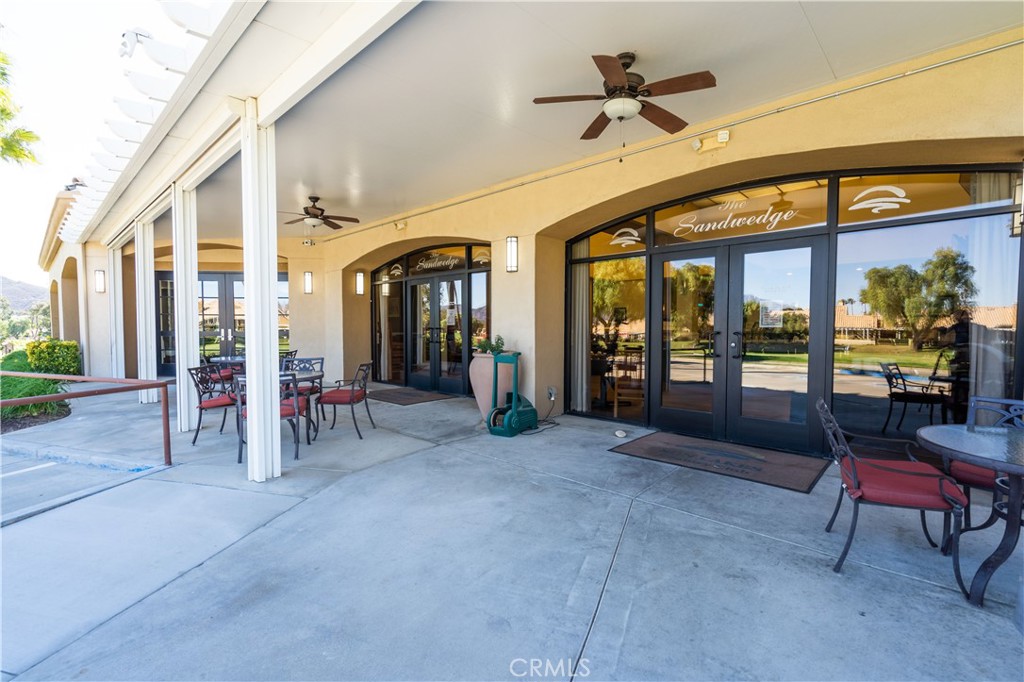 1020 Southern Hills Drive