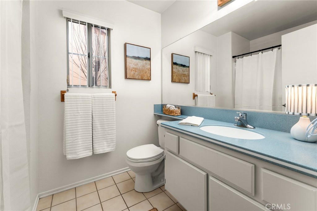 1020 Southern Hills Drive