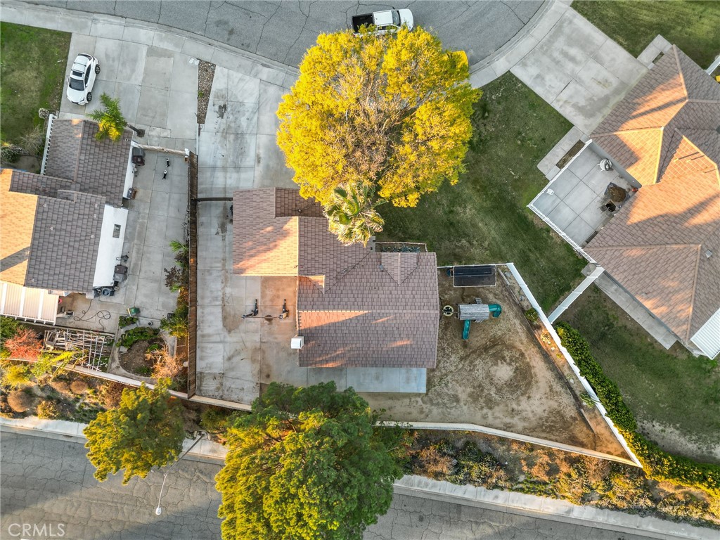 3502 White Oak Drive