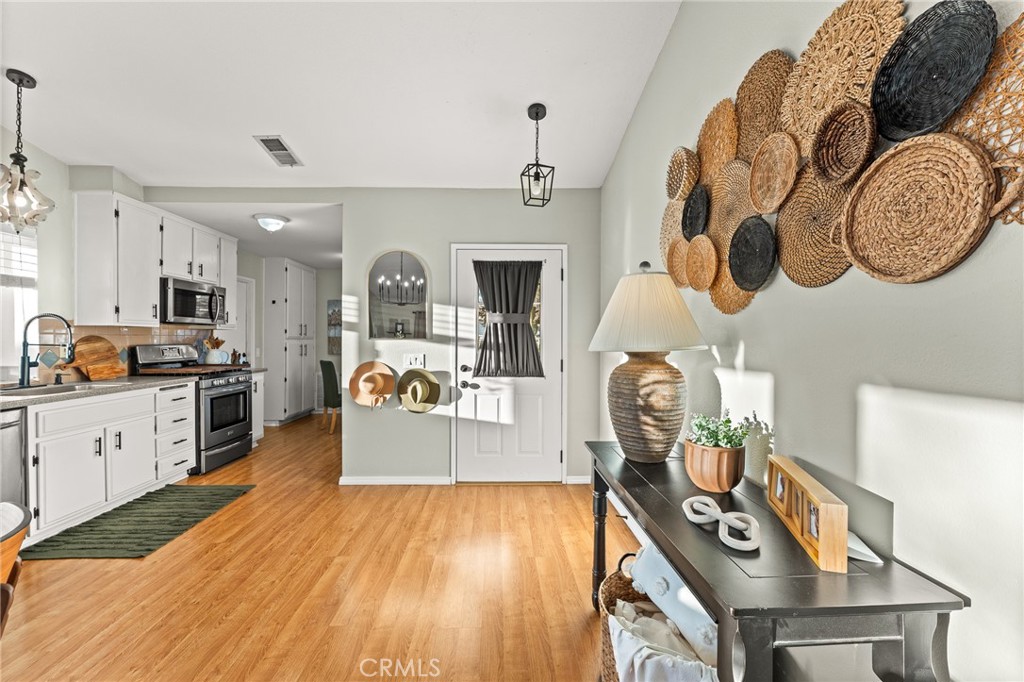 3502 White Oak Drive