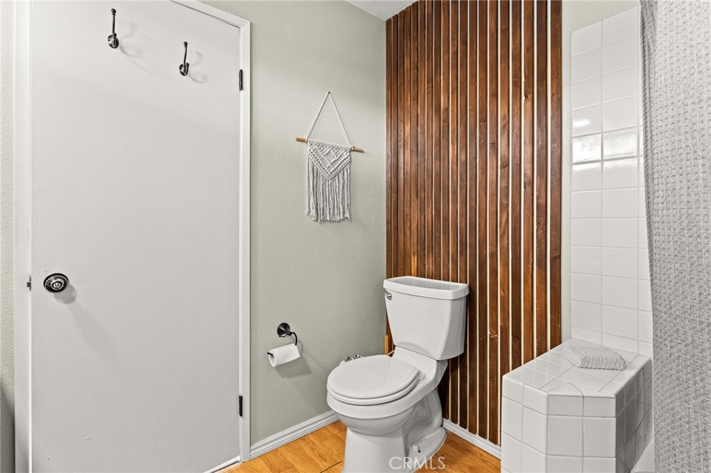 3502 White Oak Drive