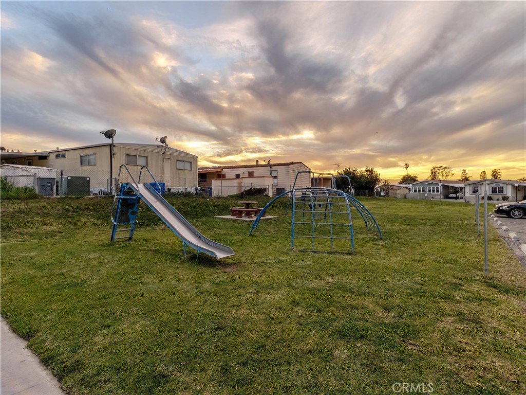 24414 University Avenue 62