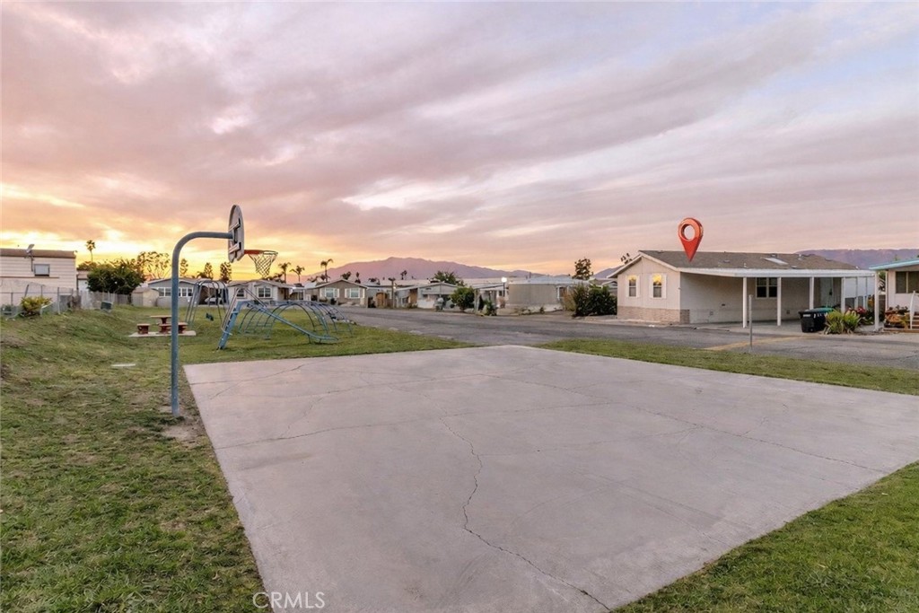 24414 University Avenue 62