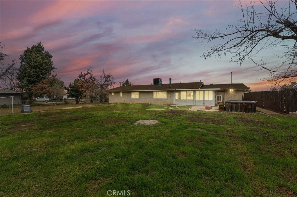 10312 Hawthorne Avenue