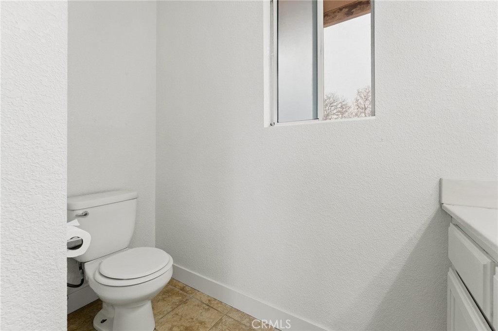 10312 Hawthorne Avenue