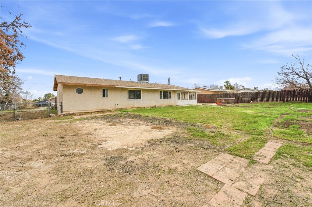 10312 Hawthorne Avenue