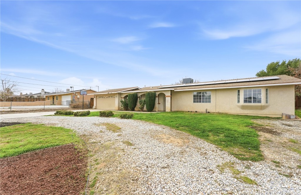 10312 Hawthorne Avenue