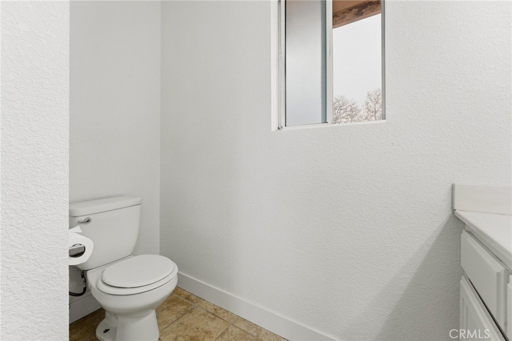 10312 Hawthorne Avenue