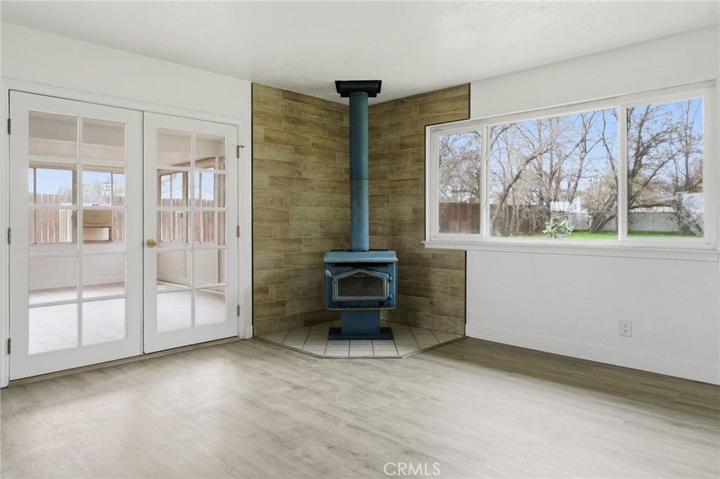 10312 Hawthorne Avenue