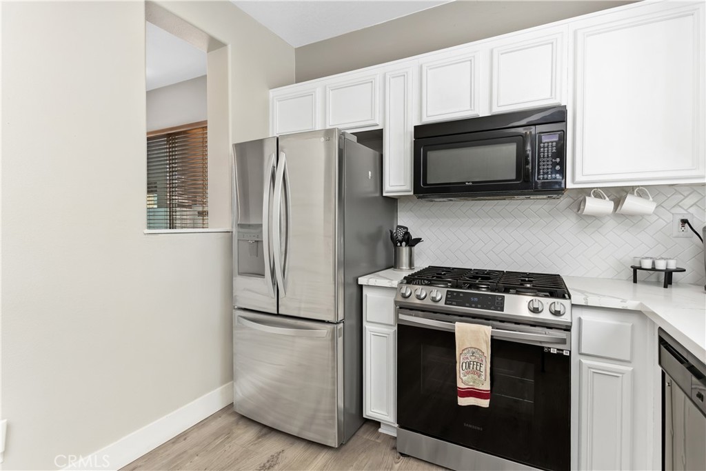 13375 Cherrylaurel Avenue