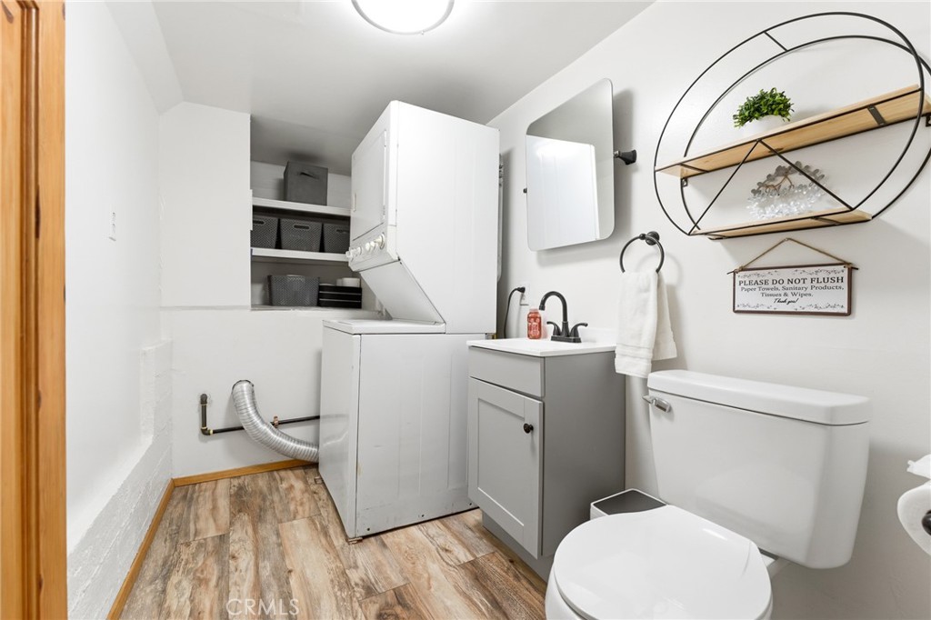 33435 Falling Leaf Drive