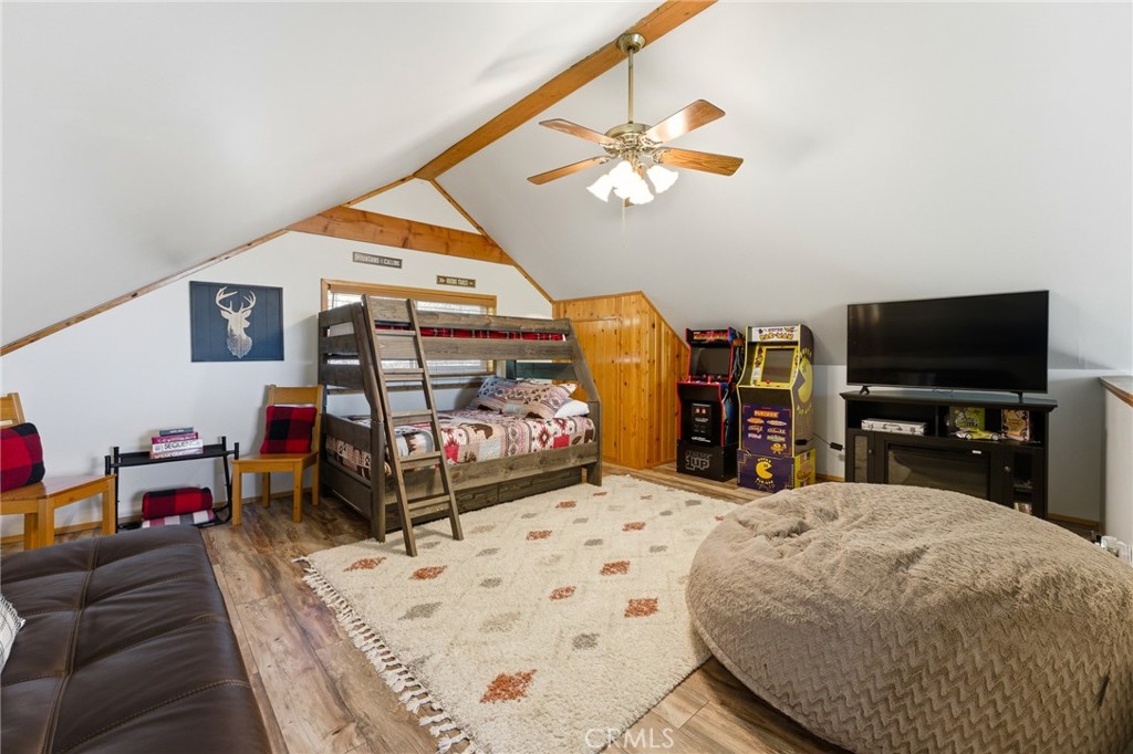 33435 Falling Leaf Drive