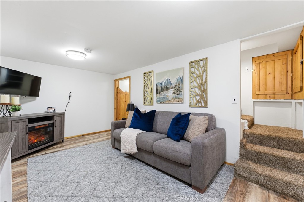 33435 Falling Leaf Drive