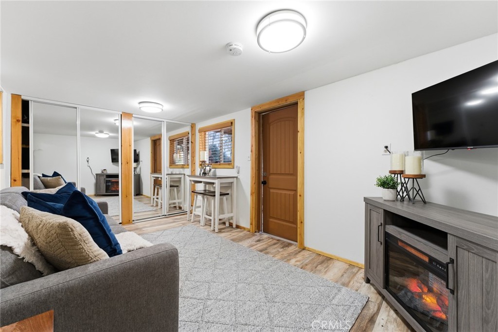 33435 Falling Leaf Drive