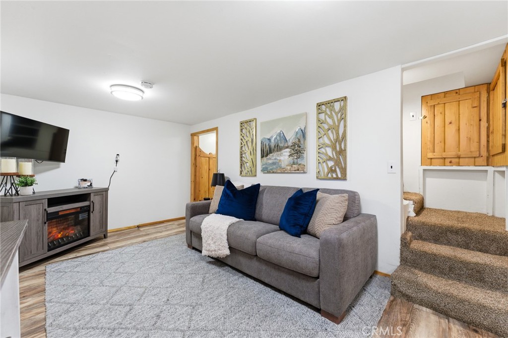 33435 Falling Leaf Drive