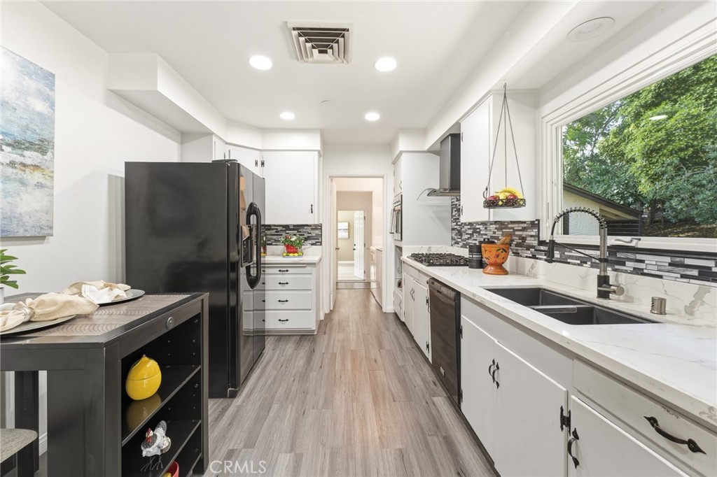 30993 Palo Alto Drive