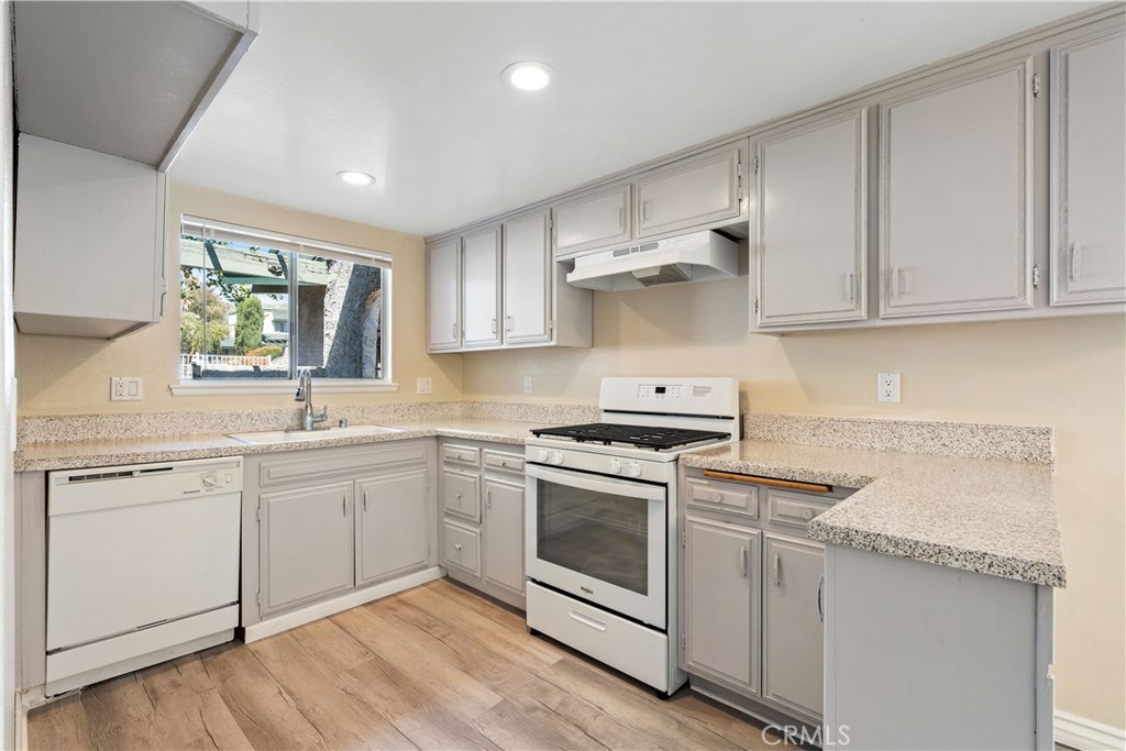 3600 Mountain Avenue 14F