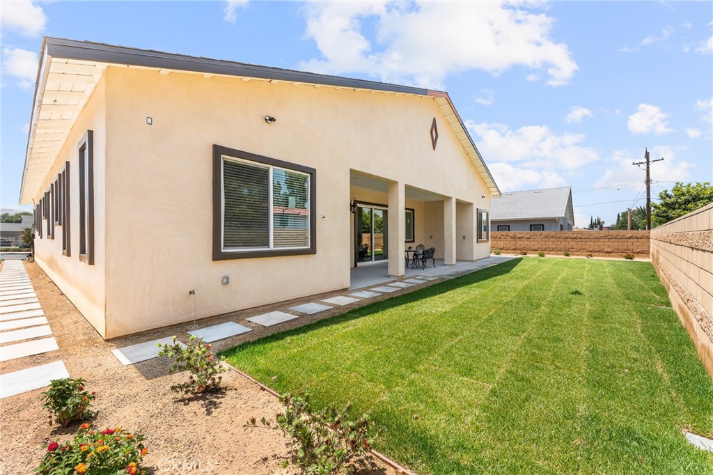 25624 Cottonwood Road