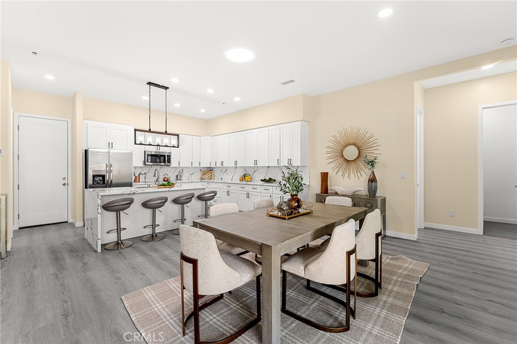 25624 Cottonwood Road