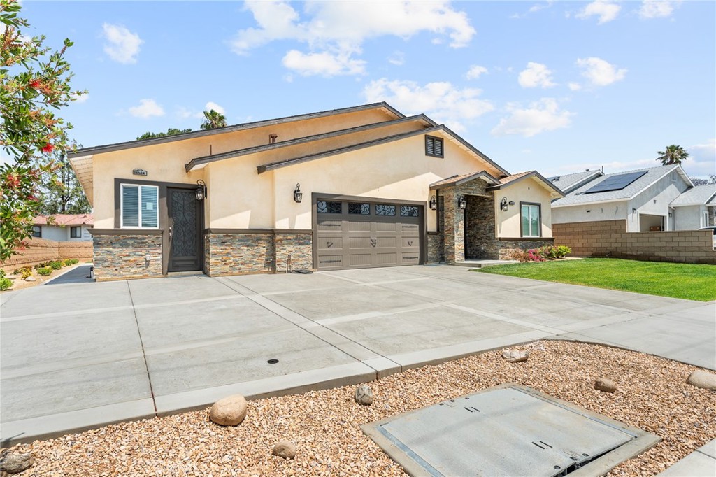 25624 Cottonwood Road
