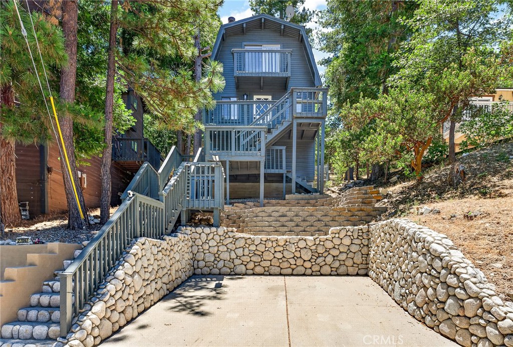27067 Overlook Lane