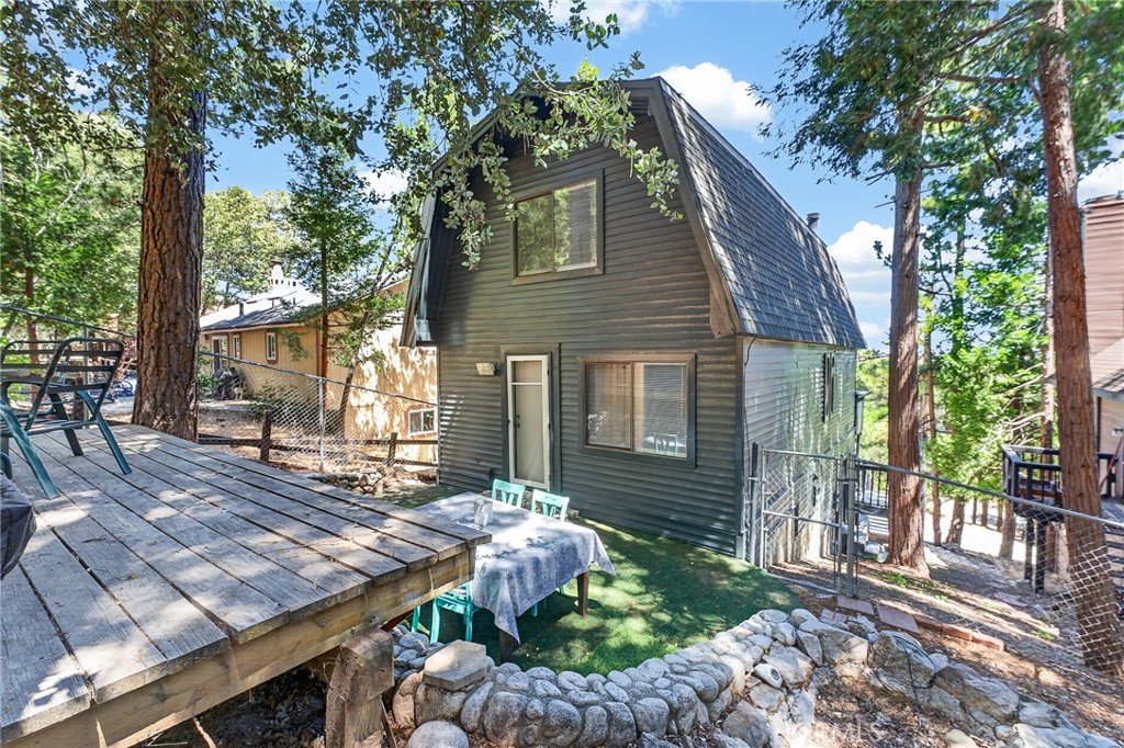 27067 Overlook Lane