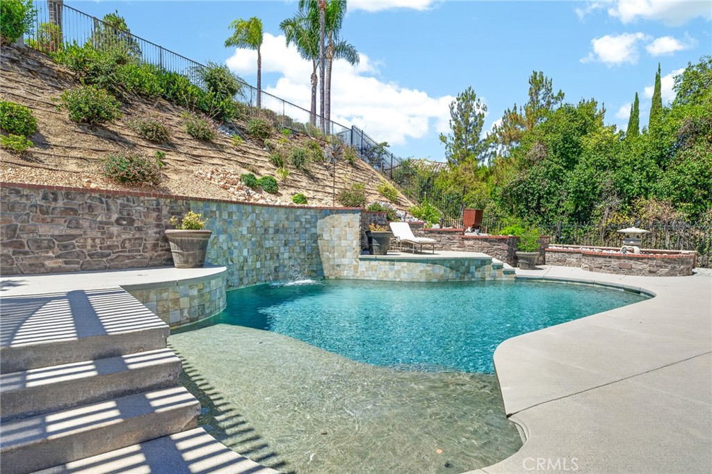 748 La Solana Drive