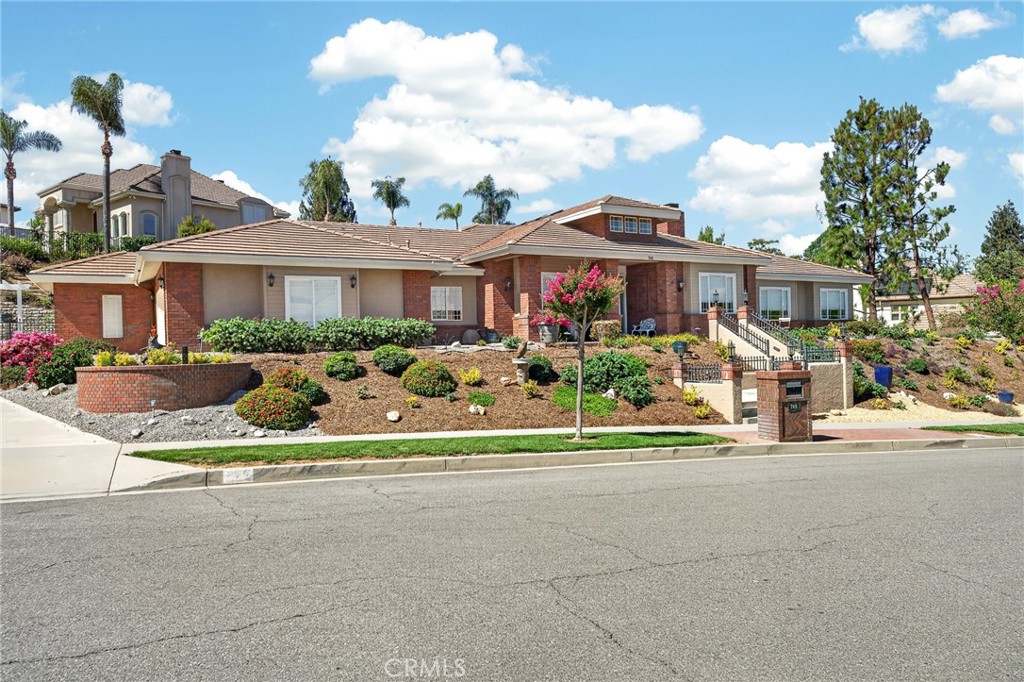 748 La Solana Drive