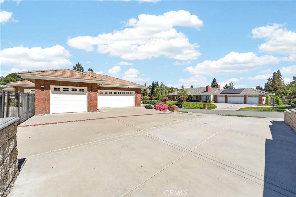 748 La Solana Drive