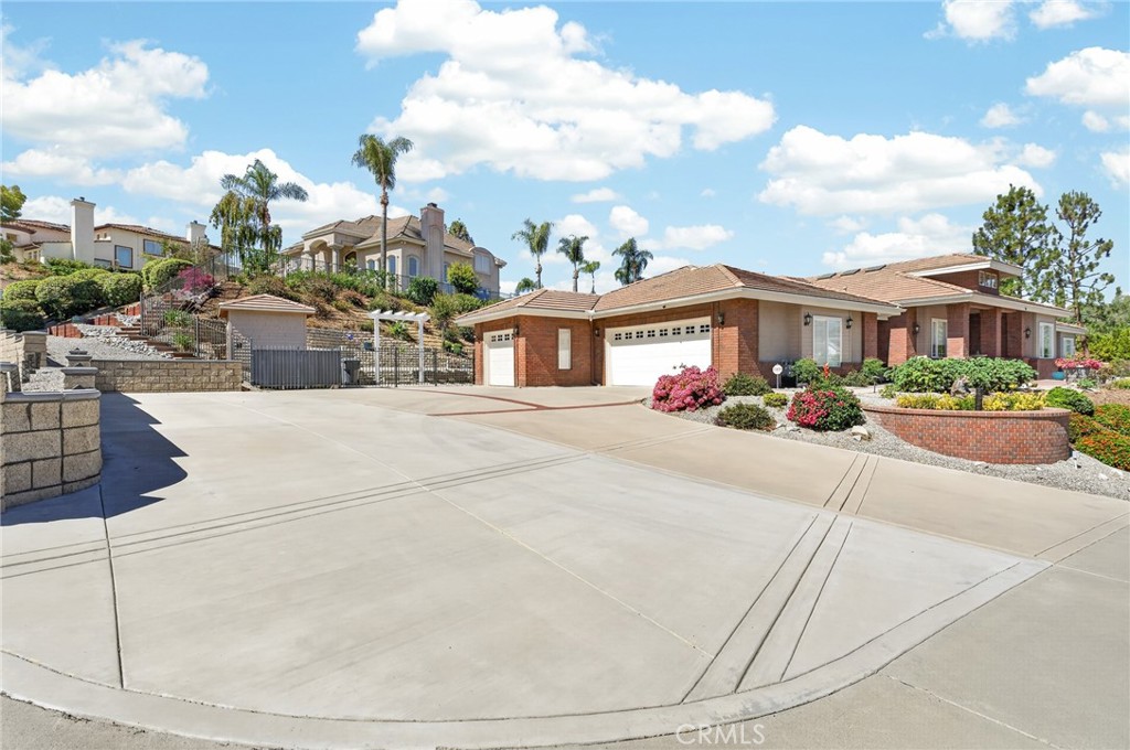 748 La Solana Drive