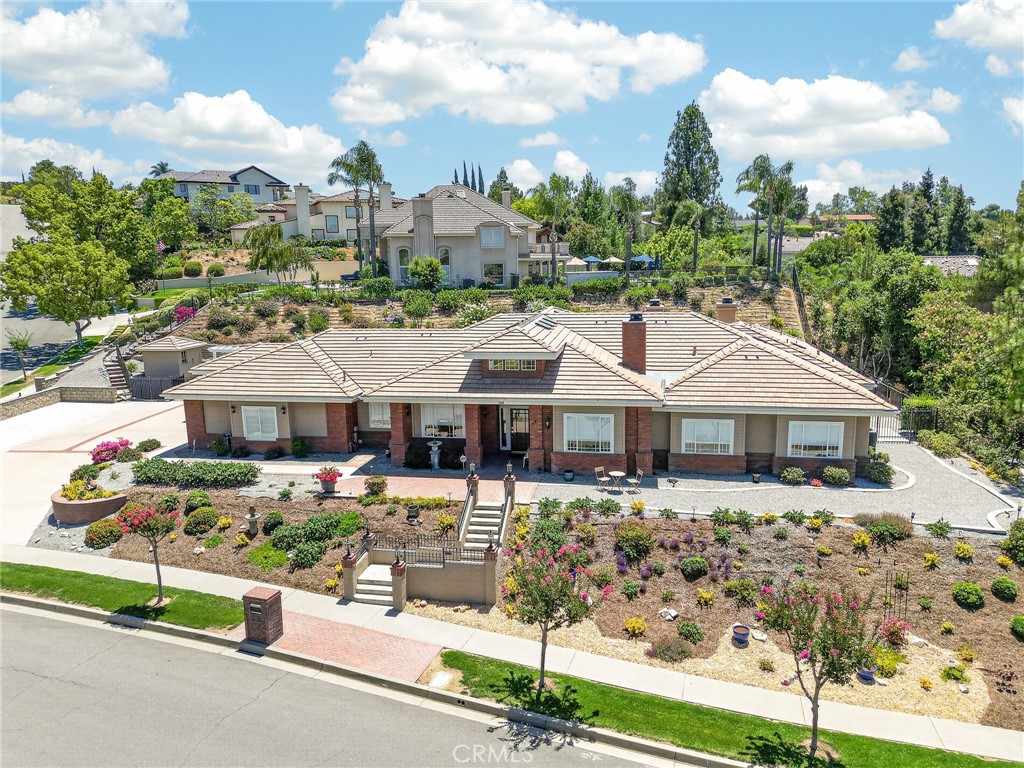 748 La Solana Drive