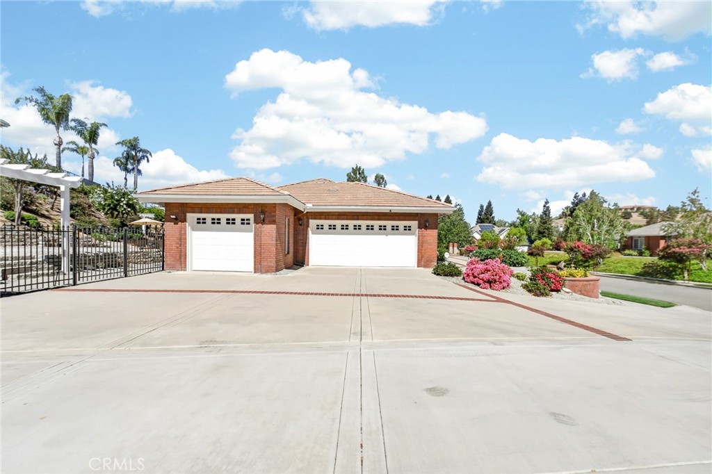 748 La Solana Drive