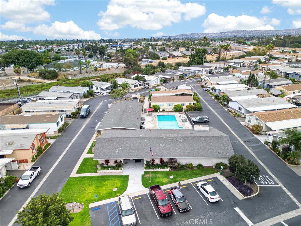 1925 E La Veta Avenue 50